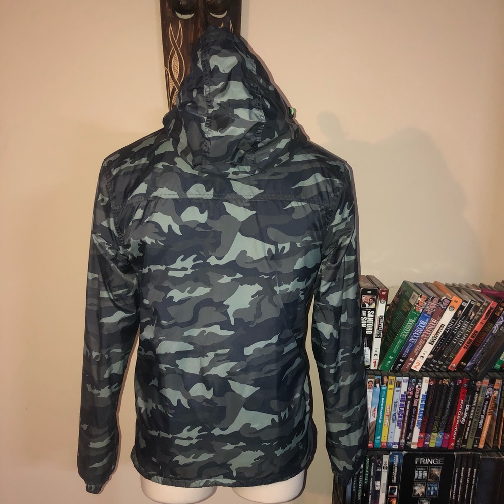 Superdry Packable Pullover Jacket - image 4